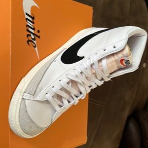 Blazer MID 77’ VNT 8.5